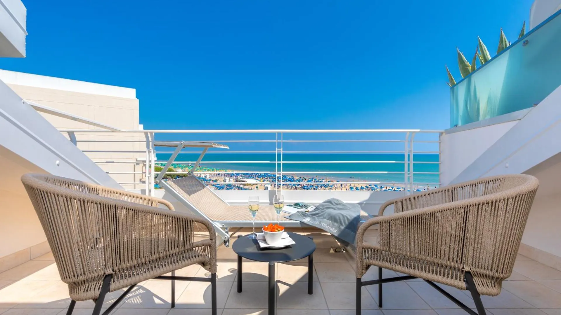 Hotel Mariver Lido di Jesolo 4*,