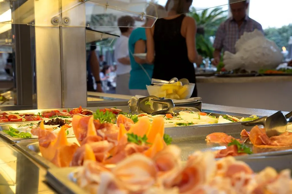 Hotel Mariver Lido di Jesolo 4*,