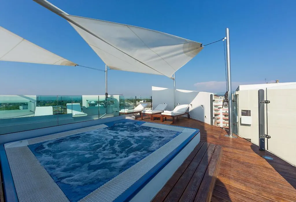 Hotel Mariver Lido di Jesolo 4*,